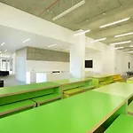 For Students Only Spacious Studio Apartments At Flinders House Located In London