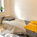 Archway Station Big Bedroom Flat