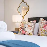 Marble Arch 2-Bedroom Apartment