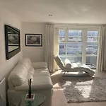 Flat In Hackney