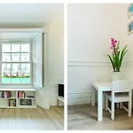 3 Bedroom Apartment In Westminster
