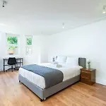 London Flat With Garden Wpra
