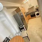 Wonderful Baker Street Flat!