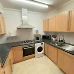 Wonderful Baker Street Flat!