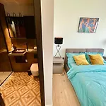 Luxury Central Flat With Stunning Views And Pool