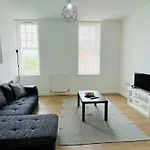Edwin House By Dc London Rooms