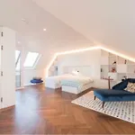 Modern Penthouse In The City