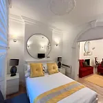 Hype Park One Bedroom Suite
