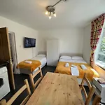 Lovely Budget Rooms In Camden - Kings Cross