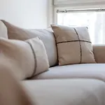 The Canary Wharf Apartment