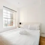 Beautiful 1 Bedroom Penthouse Flat