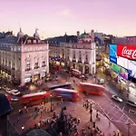 Sleep 6 Piccadilly Retreat 1 Bedroom Flat Vr5