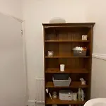 Ground Floor 2 Bed Flat With Garden North London