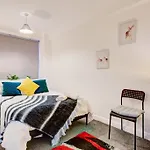 Norfolk 2 Bedroom Flat Edgware Road