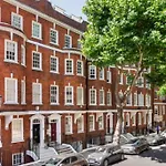 Private Studio In Central Ldn Book On Airbn For Amazing Rates Instead