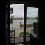 2 Bed River View Greenwich