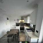 Lovely Apartment For 2 Or 4 People - Bermondsey