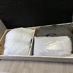 2 Bedroom Flat In London