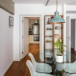 Altido Modern Flat With Canal Views