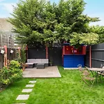 Altido Stunning 2 Bed House With Garden And Free Parking, Near Clapham Park