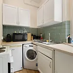 Heart Of London: 3 Bed Near Oxford St And Subway