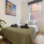 Heart Of London: 3 Bed Near Oxford St And Subway