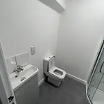 Private Room With En-Suite In Catford, London