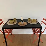 3 Bedrooms Flat Crystal Palace