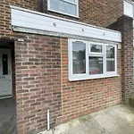 Guest Room-Studio, Woolwich