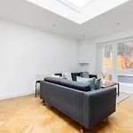 The Shepherd\'S Bush Luxury Villas