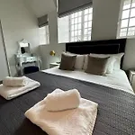 Best Flat In Piccadilly