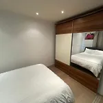 Imperial Wharf Chelsea Apartment Octavia House