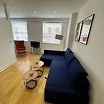 2A Soho Studios By Indigo Flats Sleeps 4