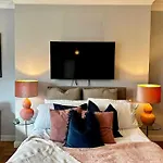 Stylish Studio Near Regent\'S Park N7