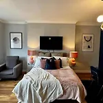Stylish Studio Near Regent\'S Park N7