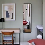Modernist Studio In Fitzrovia