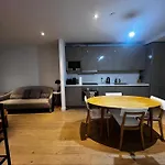 Central London Lovely Apartment In Zone 1