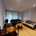 Central London Lovely Apartment In Zone 1