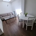 Flat 7 Fulham, 2 Bedroom, 1 Bathroom Flat