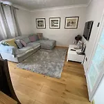 1 Bedroom Property In East London