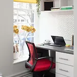 Great Private Room With Shared Bathroom -Sleeps 2 -Westminster Quick Links Central