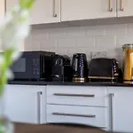 Arte Stays - 3-Bed 3-Bath Nordic Style Minimalistic Flat, Hackney Downs Station 2 Min Walk, Great Location, Parking, Weekly Or Monthly Stays, Serviced Accommodation - 6 People
