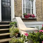 Charming 1 Bed Victorian Flat In Islington