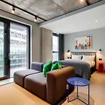 Wembley Park Modern Flat