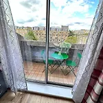 Chelsea 2-Bedroom And Living Room Apartments