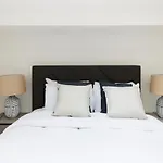 The Islington Place - Stunning 2Bdr House