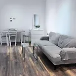 Flat 3, 417 Fulham, 2 Bedroom, 1 Bathroom Flat