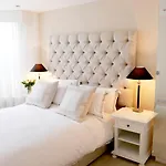 Belgravia Flat, With Private Terrace