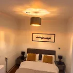 Cosy Apartment In East London
