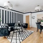 Chic 1 Bed Flat Zone 2 Hampstead Swiss Cottage